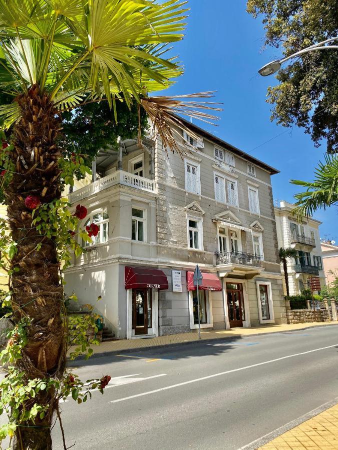 Villa Sokol Apartments Opatija Center Екстер'єр фото